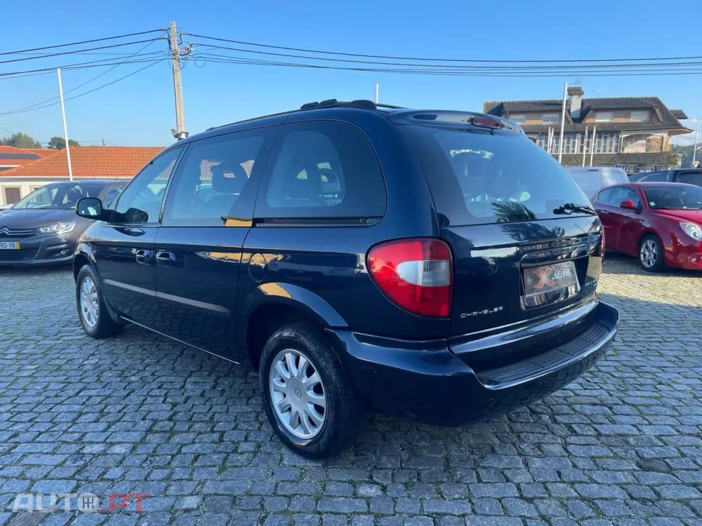 Chrysler Voyager 2.5 CRD LX