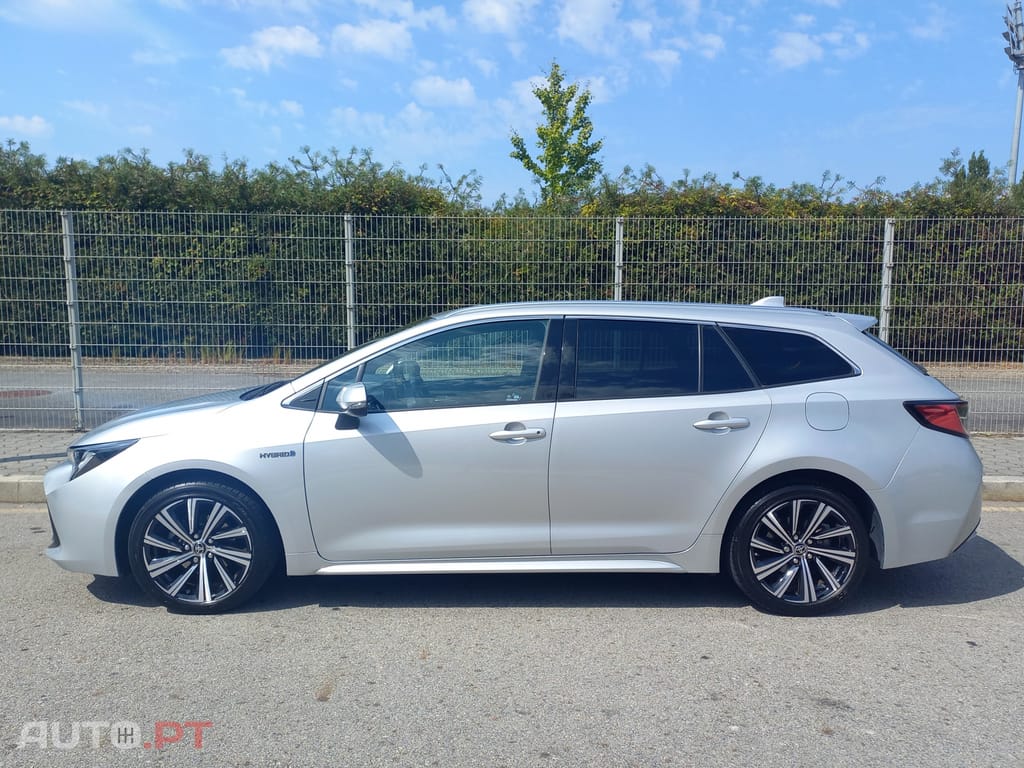 Toyota Corolla Touring Sports 1.8 Hybrid Comfort+P.Sport