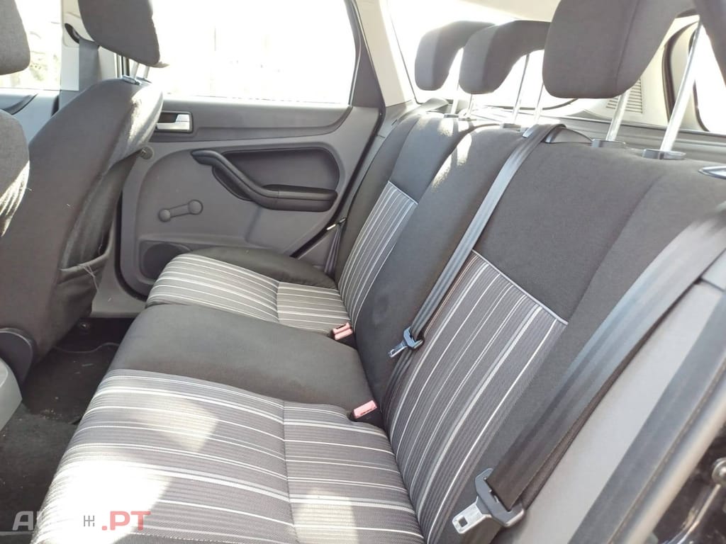 Ford Focus SW 1.6 TDCi Ghia