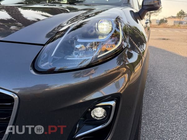 Ford Puma 1.0 EcoBoost MHEV Titanium