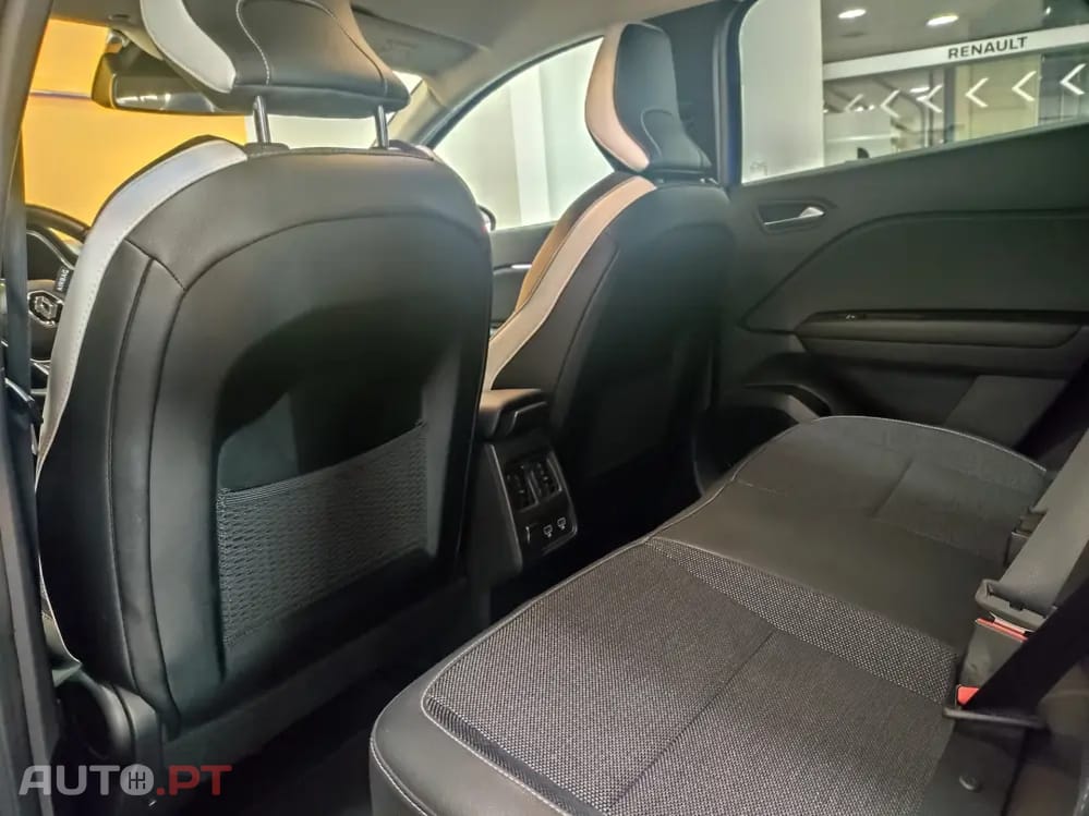 Renault Captur 1.6 E-Tech Plug-In Hybrid Techno