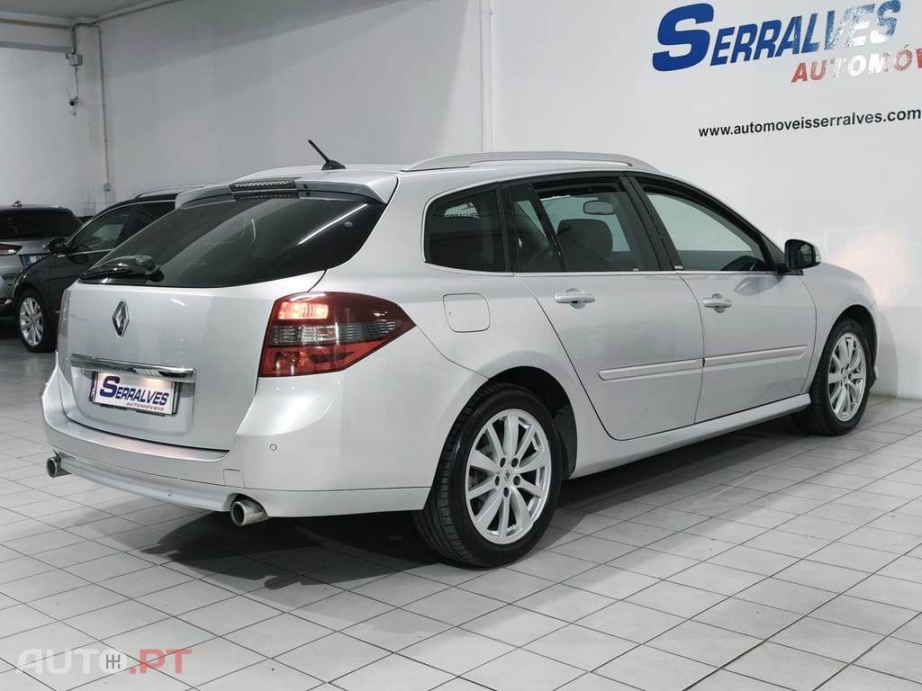 Renault Laguna Break 2.0 DCi Dynamique S 4control