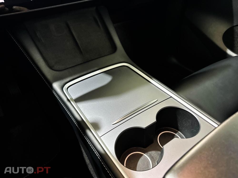 Tesla Model Y Grande Autonomie Dual Motor AWD