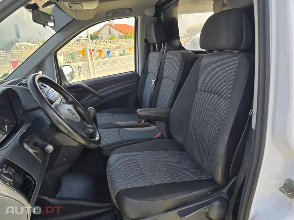 Mercedes-Benz Vito Longa