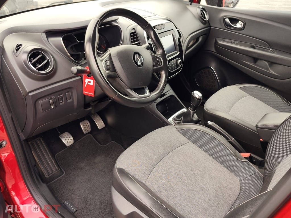 Renault Captur 0.9 TCE Exclusive