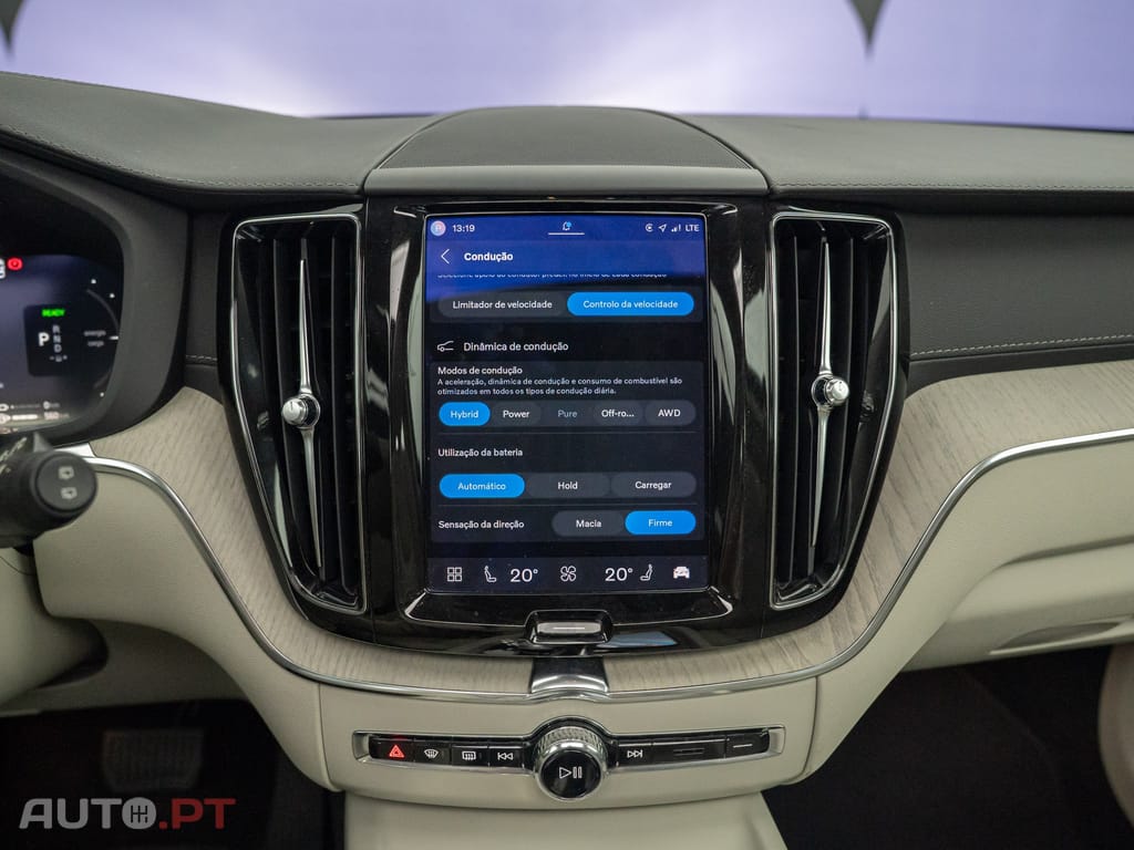 Volvo XC60 2.0 T6 PHEV Inscription AWD