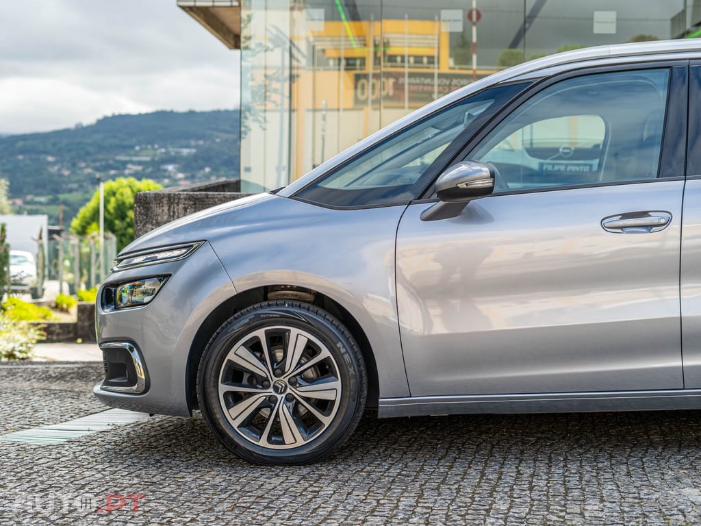 Citroen C4 SpaceTourer 1.2 PureTech Feel