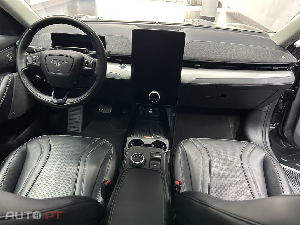 Ford Mustang Mach-E 98.7 kWh Premium