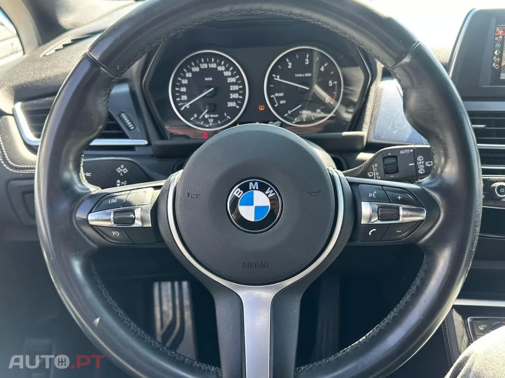 BMW 220 d xDrive Pack M