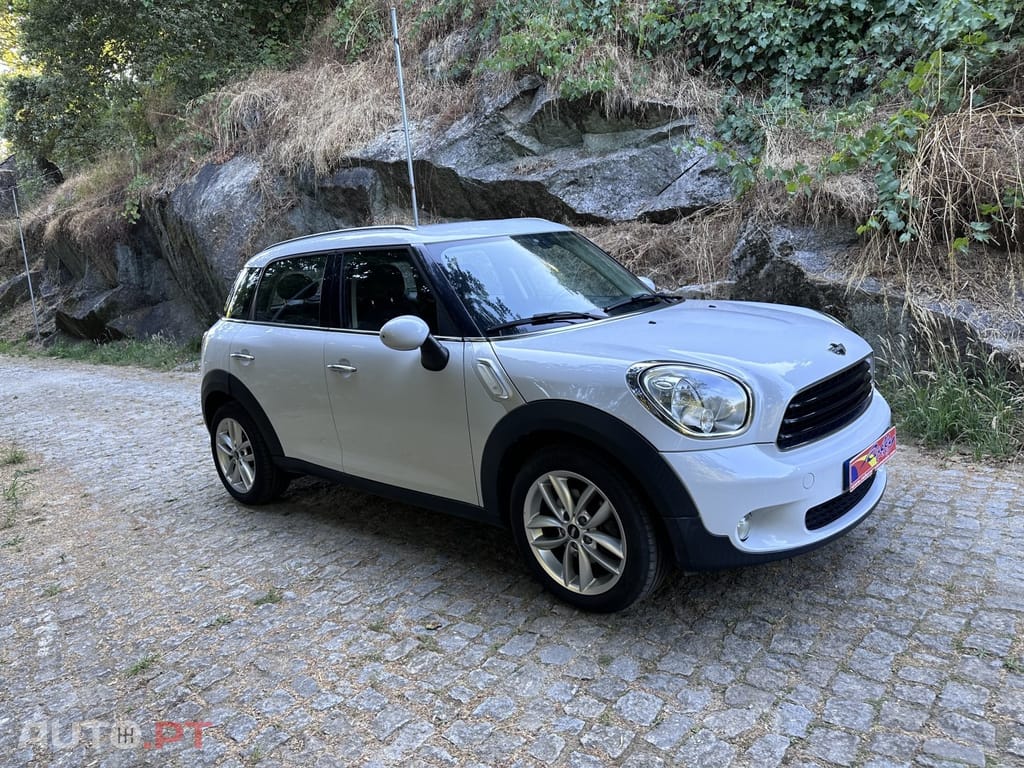 MINI Countryman One D