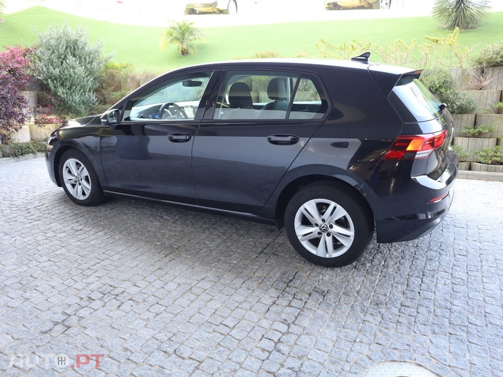 Volkswagen Golf 1.0 TSI Life