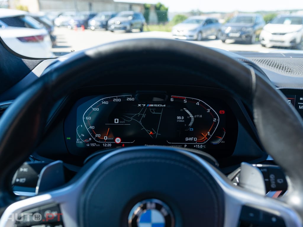 BMW X7 M50d
