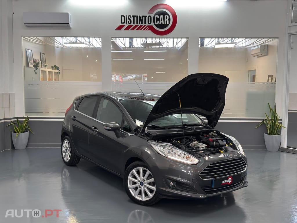 Ford Fiesta 1.0 T EcoBoost Titanium PowerShift