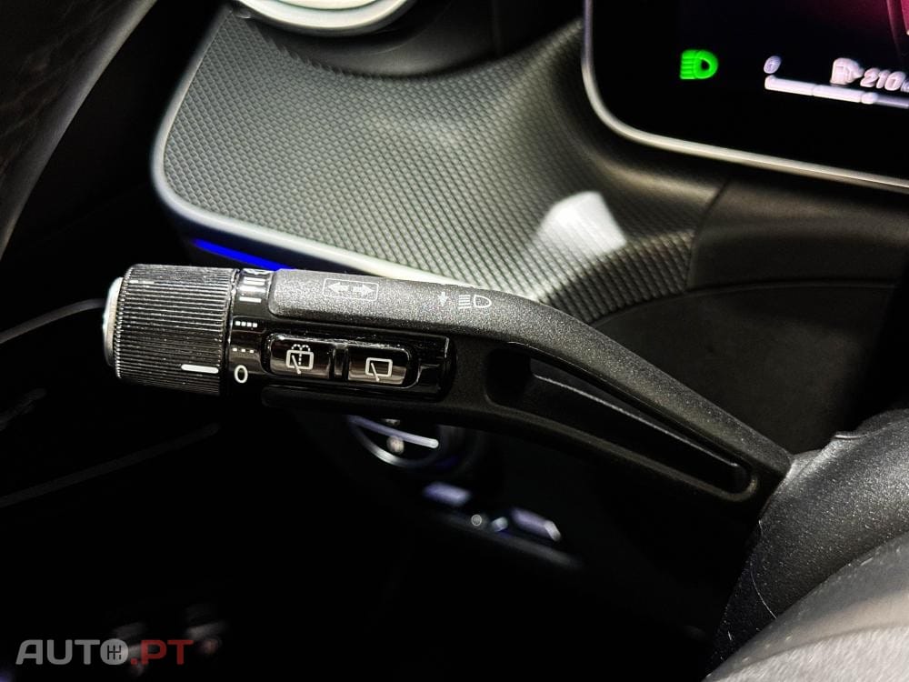Mercedes-Benz C 300 e 9G-TRONIC AMG Line Advanced