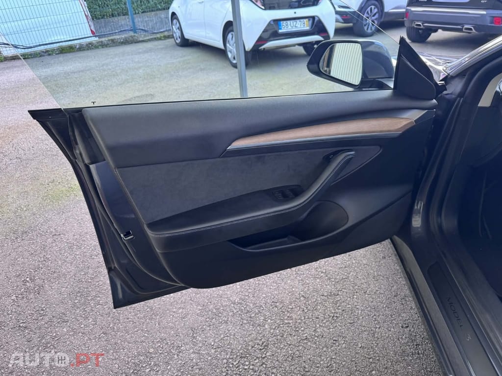 Tesla Model 3 Long Range AWD Dual Motor