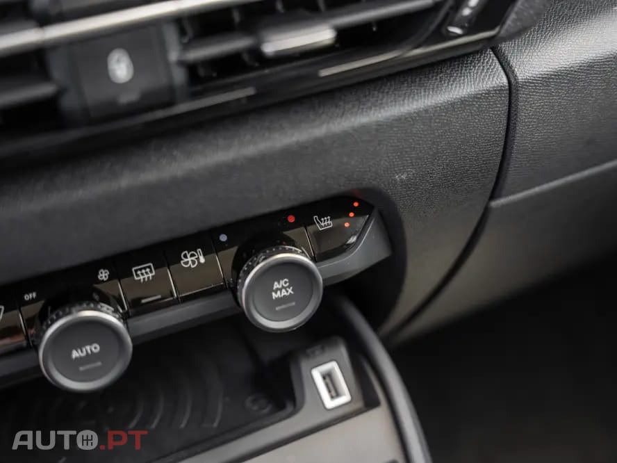 Citroen e-C4 X 50 kWh Shine