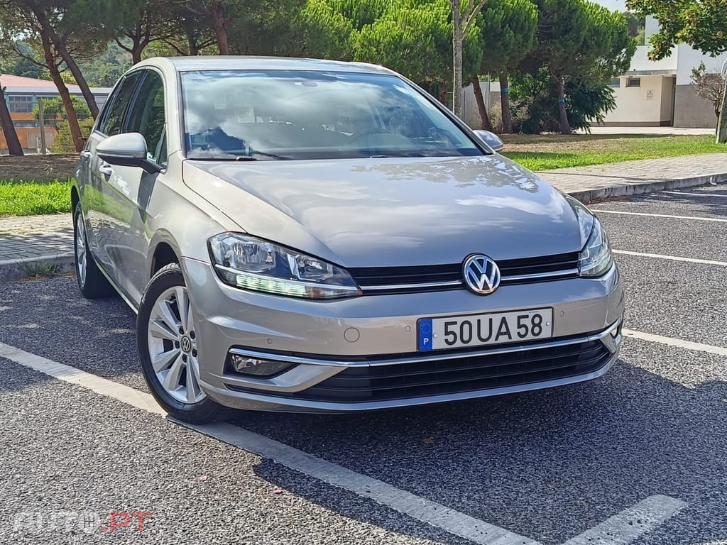 Volkswagen Golf 1.6 TDi Confortline