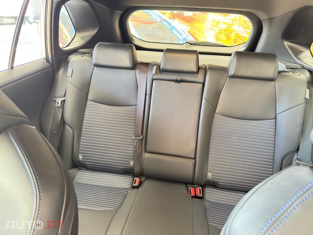 Toyota RAV4 HDF Square Collection