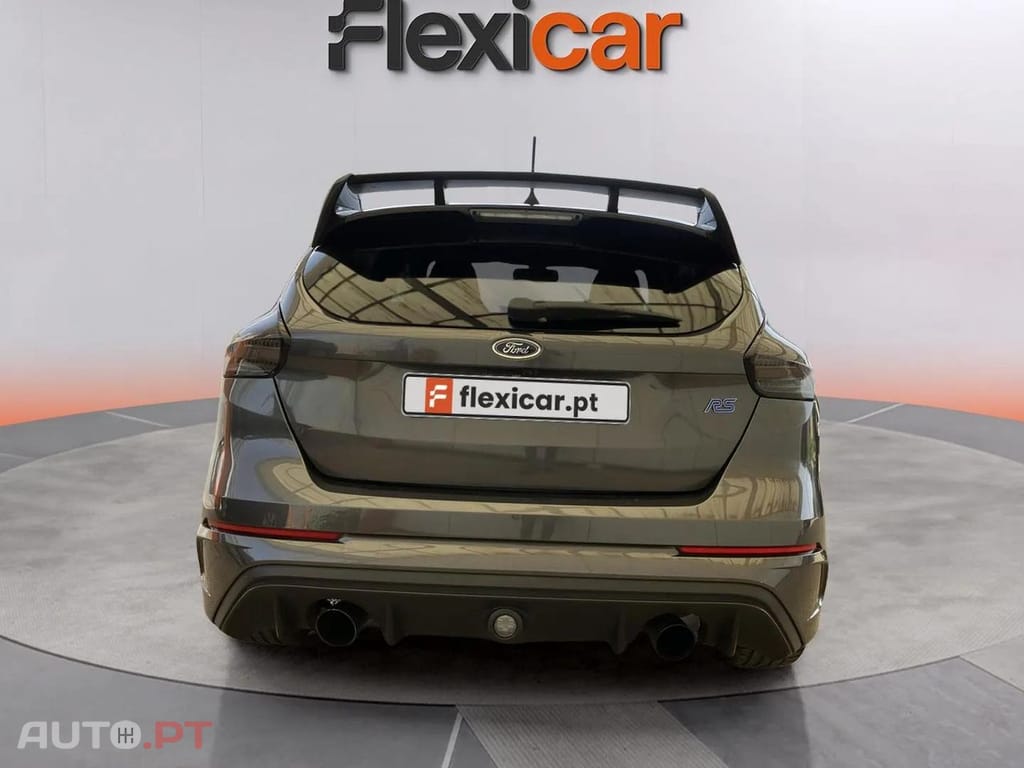 Ford Focus 2.3 EcoBoost RS Pack Performance