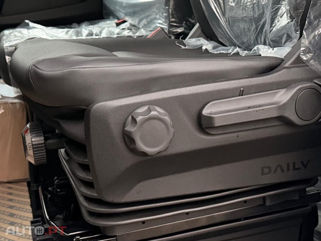 Iveco Daily 3.0 35C18H 3750 CD