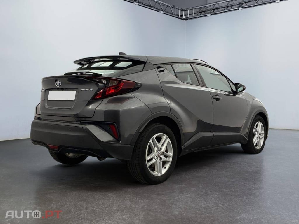 Toyota C-HR 1.8 Hybrid Dynamic Business