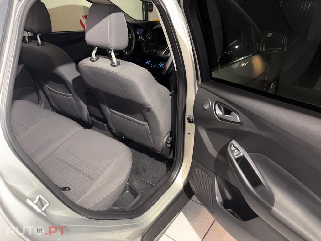 Ford Focus SW Titanium