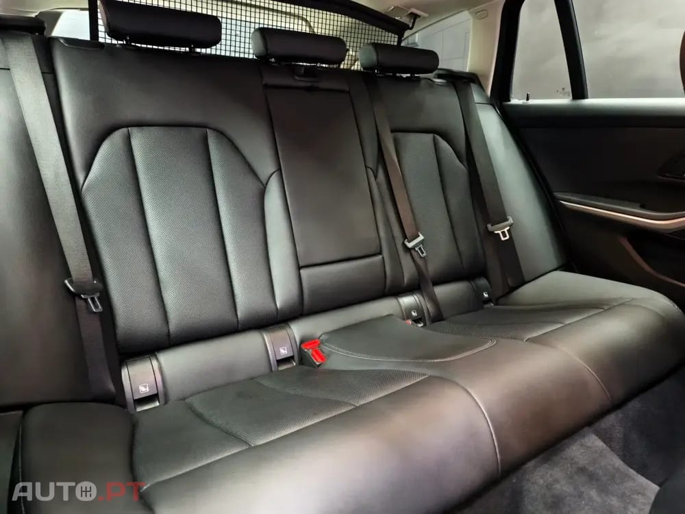 BMW 318 d Auto