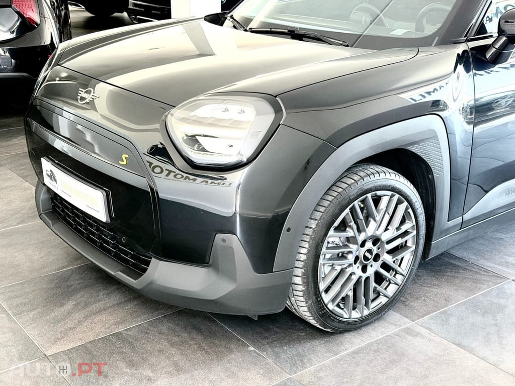 MINI Aceman SE Classic M