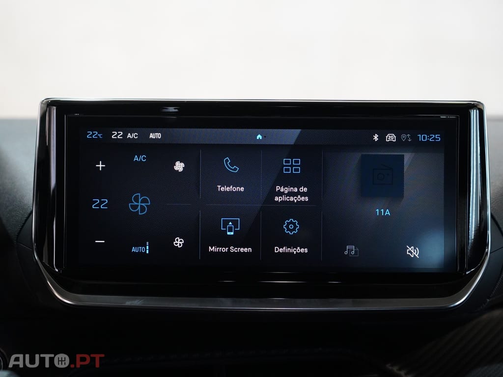 Peugeot E-2008 54 kWh GT