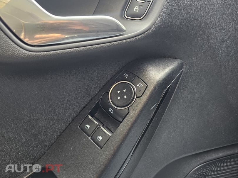 Ford Fiesta 1.1 Ti-VCT Business