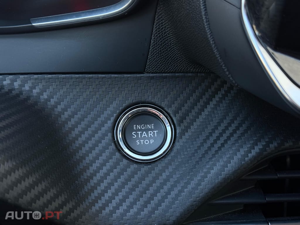Peugeot 208 1.2 PureTech Allure Pack EAT8