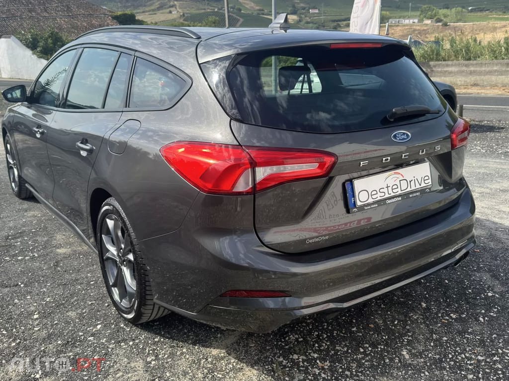 Ford Focus SW 1.5 TDCi EcoBlue ST-Line