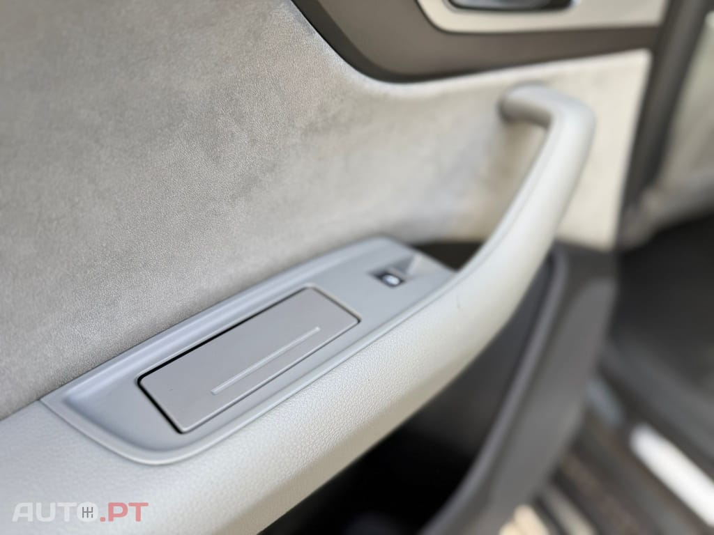 Audi Q7 3.0 TDI quattro tiptronic 7L