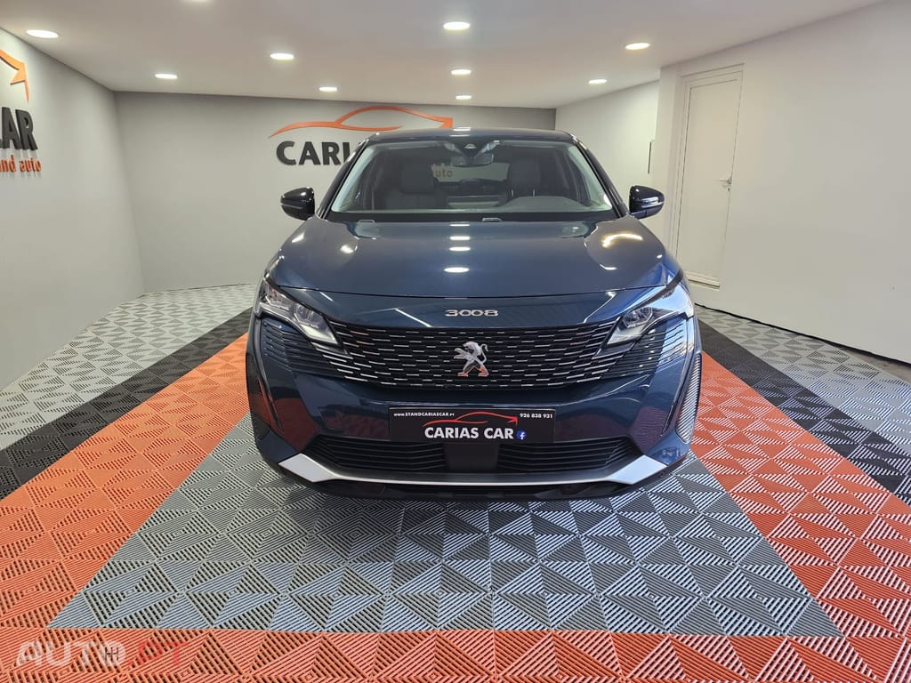Peugeot 3008 1.6 Hybrid  EAT8 Allure