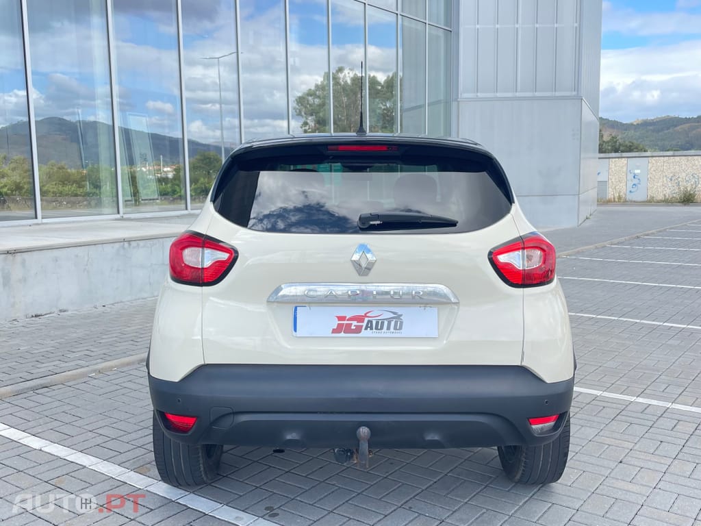 Renault Captur 0.9 TCE Exclusive