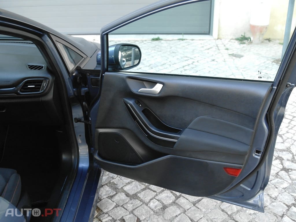 Ford Fiesta 1.0 EcoBoost ST-Line