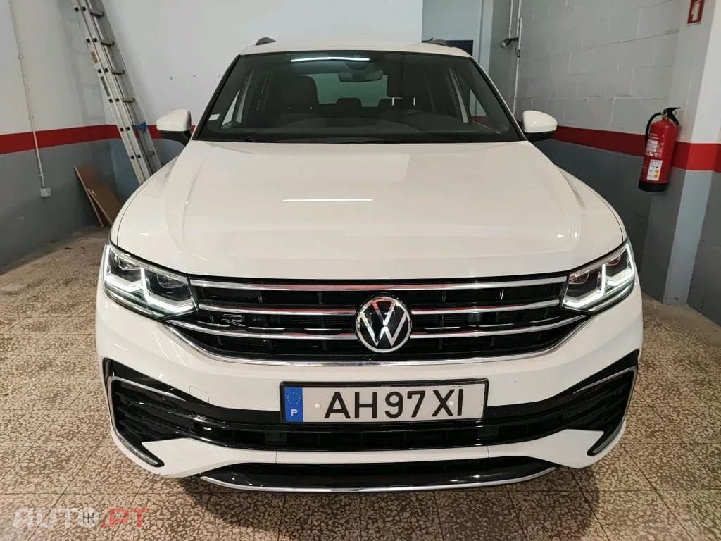 Volkswagen Tiguan 1.4 TSI eHybrid R-Line DSG