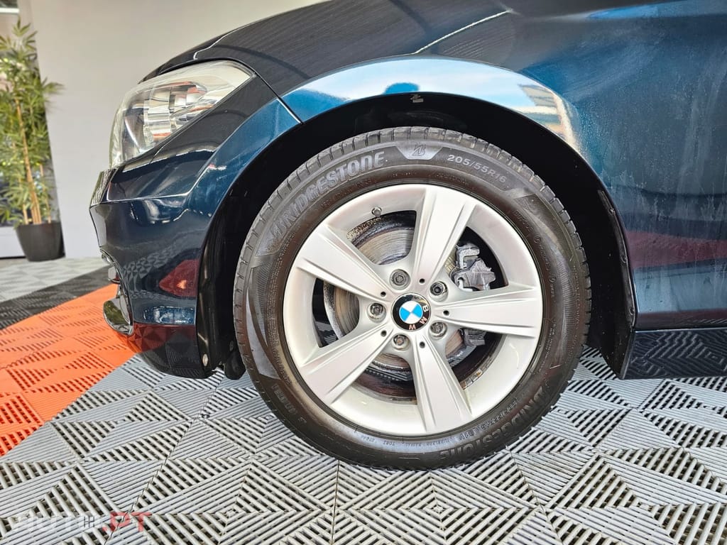 BMW 116 d EfficientDynamics