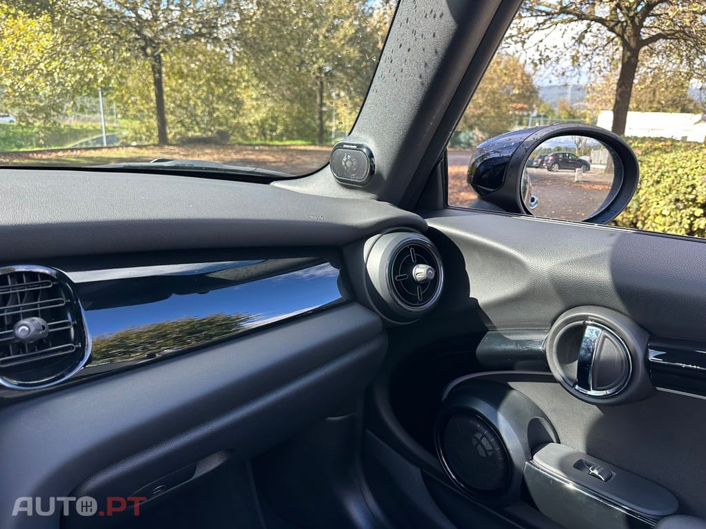 MINI Cabrio Cooper S Premium Sidewalk Special Edition Auto