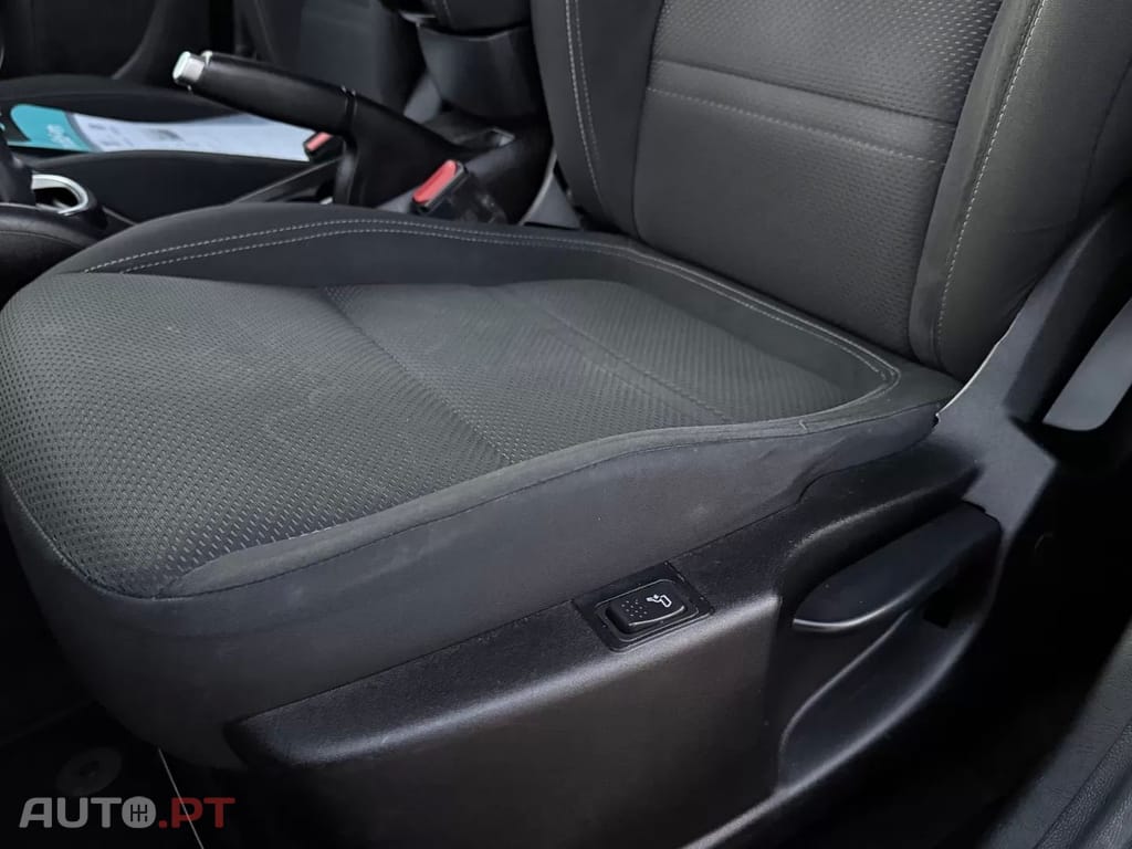 Fiat Tipo 1.3 M-Jet Lounge Tech