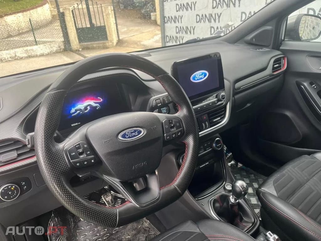 Ford Puma 1.0 EcoBoost Hybrid Aut. ST-LINE X