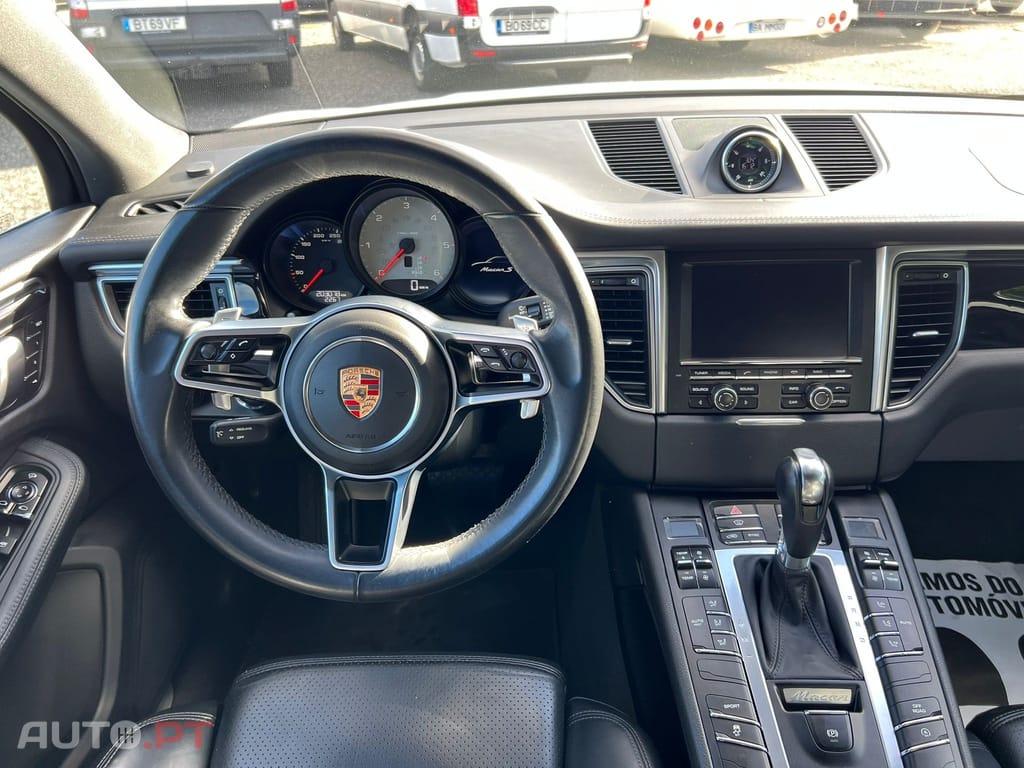 Porsche Macan S