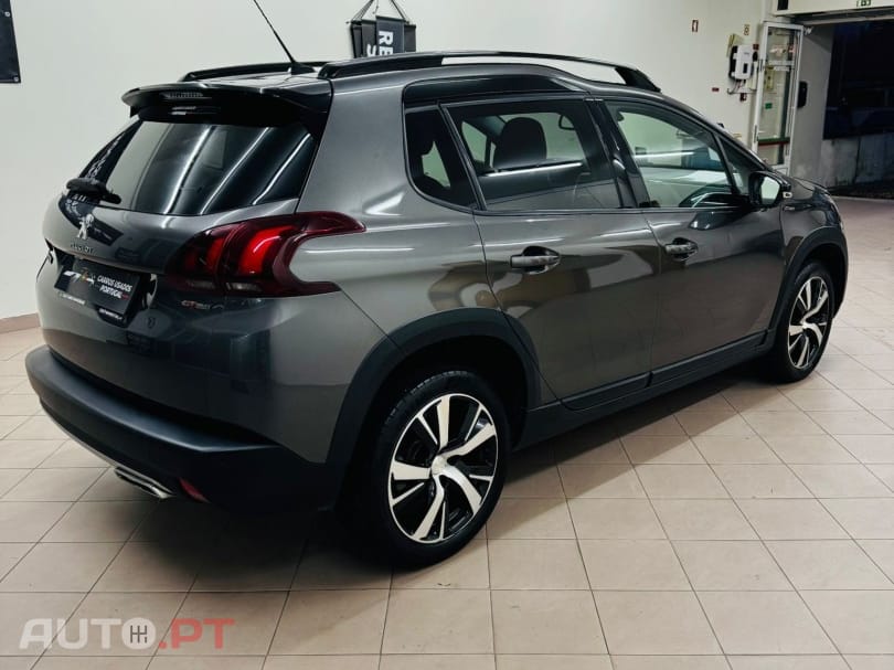Peugeot 2008 1.2 PureTech GT Line