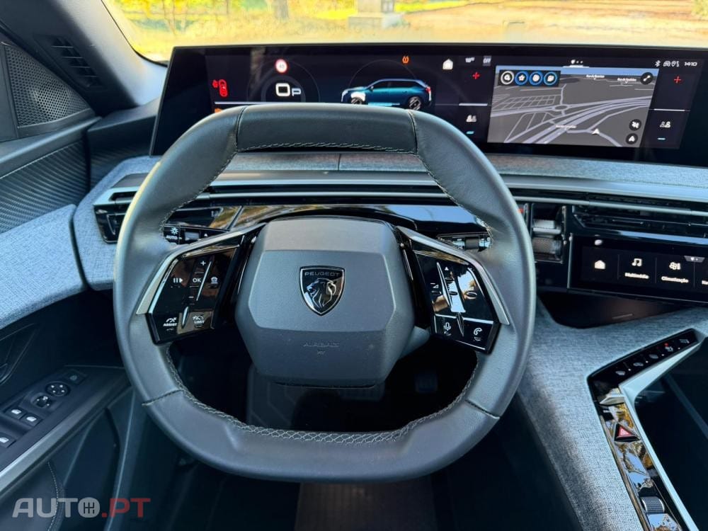 Peugeot 5008 Hybrid 136 e-DSC Allure Pack