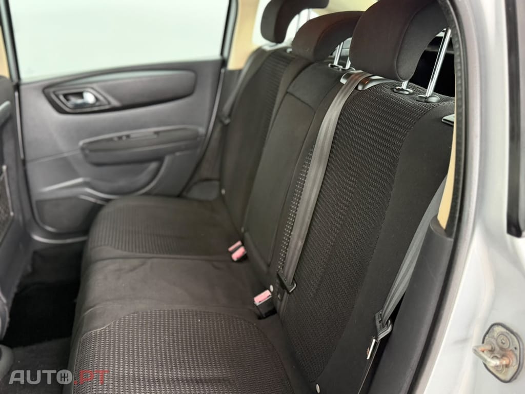 Citroen C4 1.6 e-HDi Exclusive CMP6