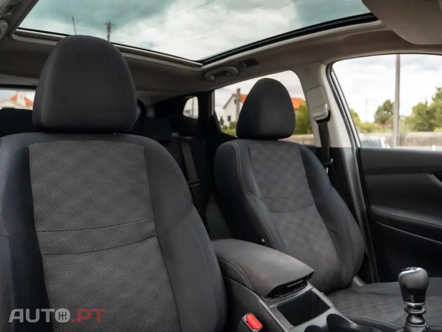 Nissan Qashqai 1.5 dCi N-Connecta