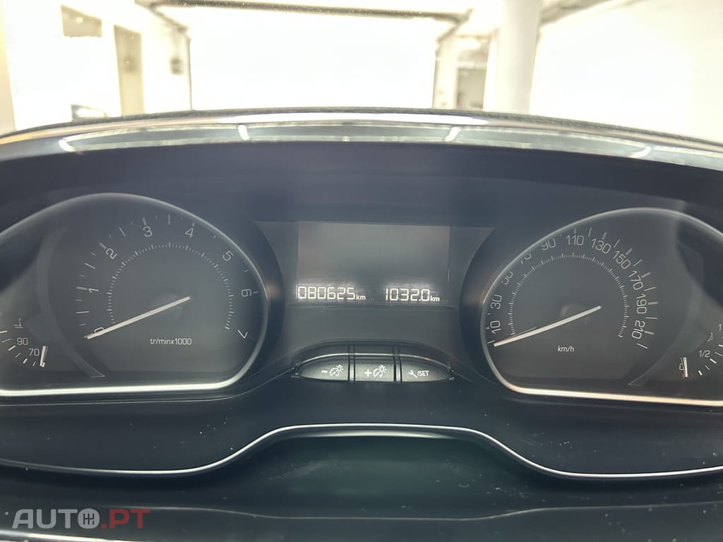 Peugeot 2008 1.2 Puretech Active