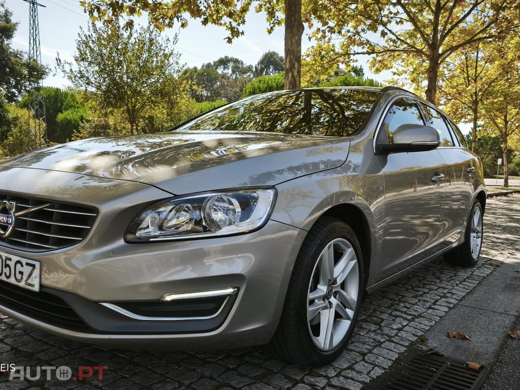 Volvo V60 1.6 D2 Summum Eco