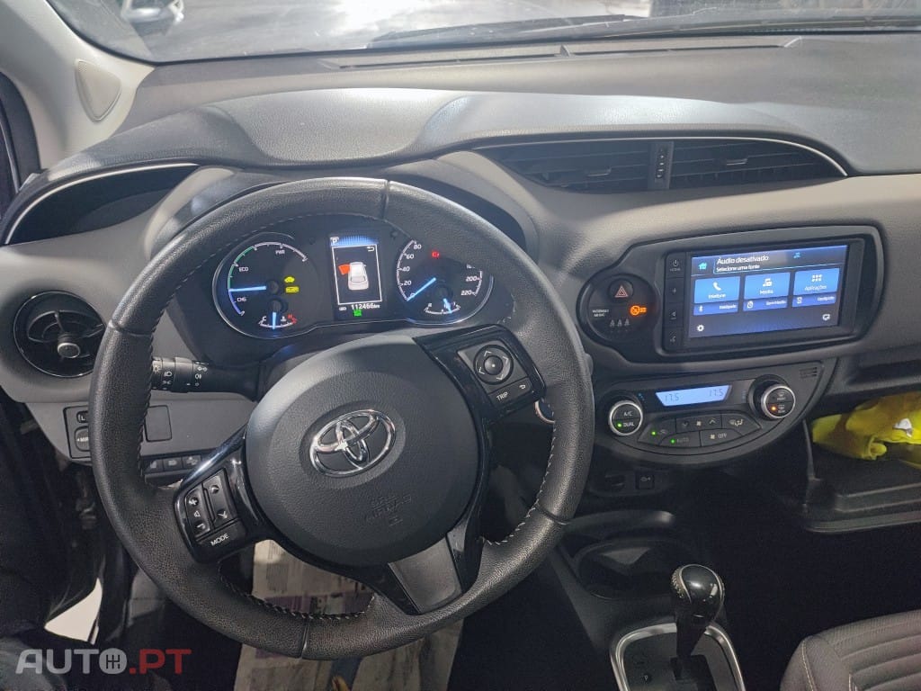 Toyota Yaris 1.5 HSD Comfort