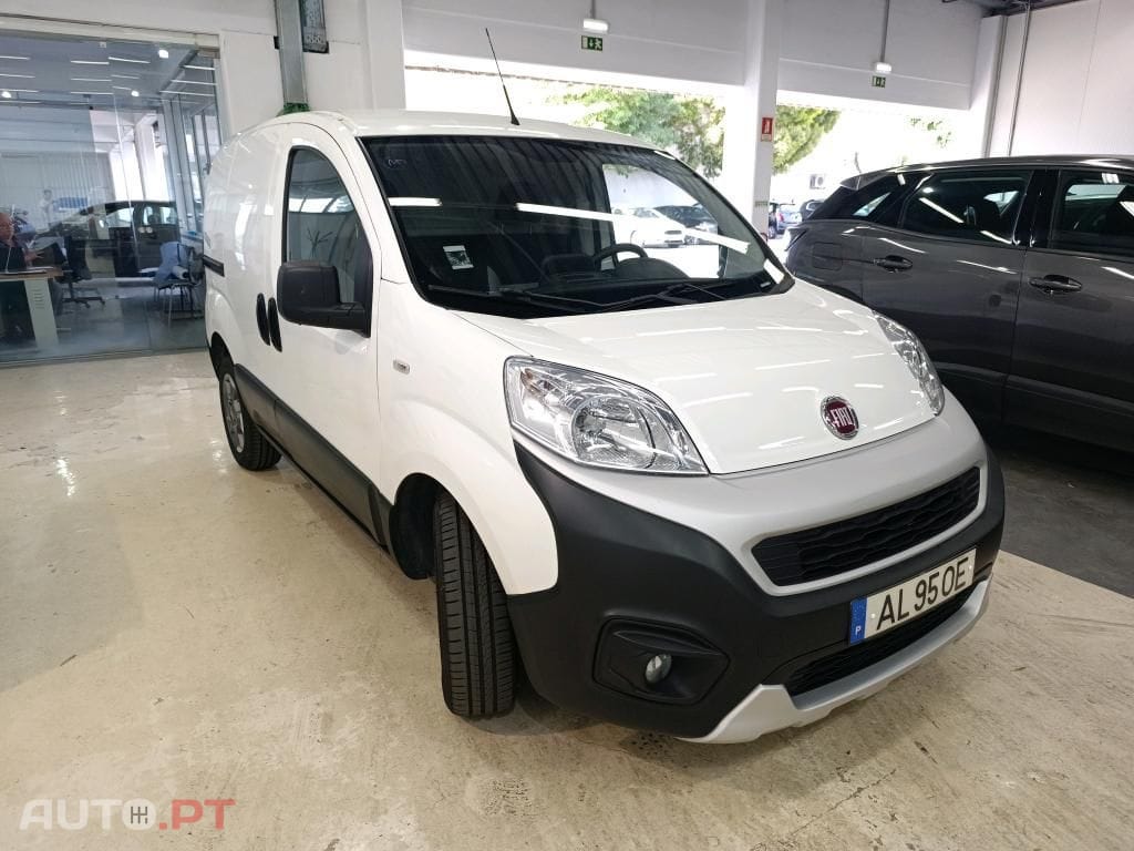 Fiat Fiorino 1.3 M-jet Adventure